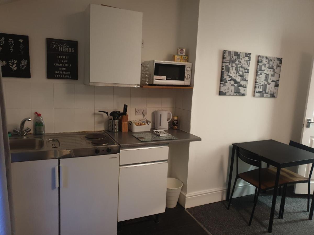 Coventry Studio Apartment Eksteriør billede