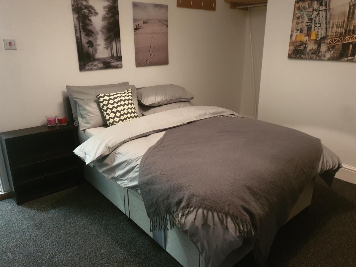 Coventry Studio Apartment Eksteriør billede